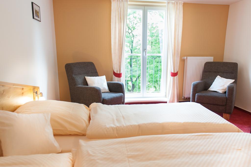 Hotel & Restaurant - Gasthaus Brandner Trendelburg Pokój zdjęcie